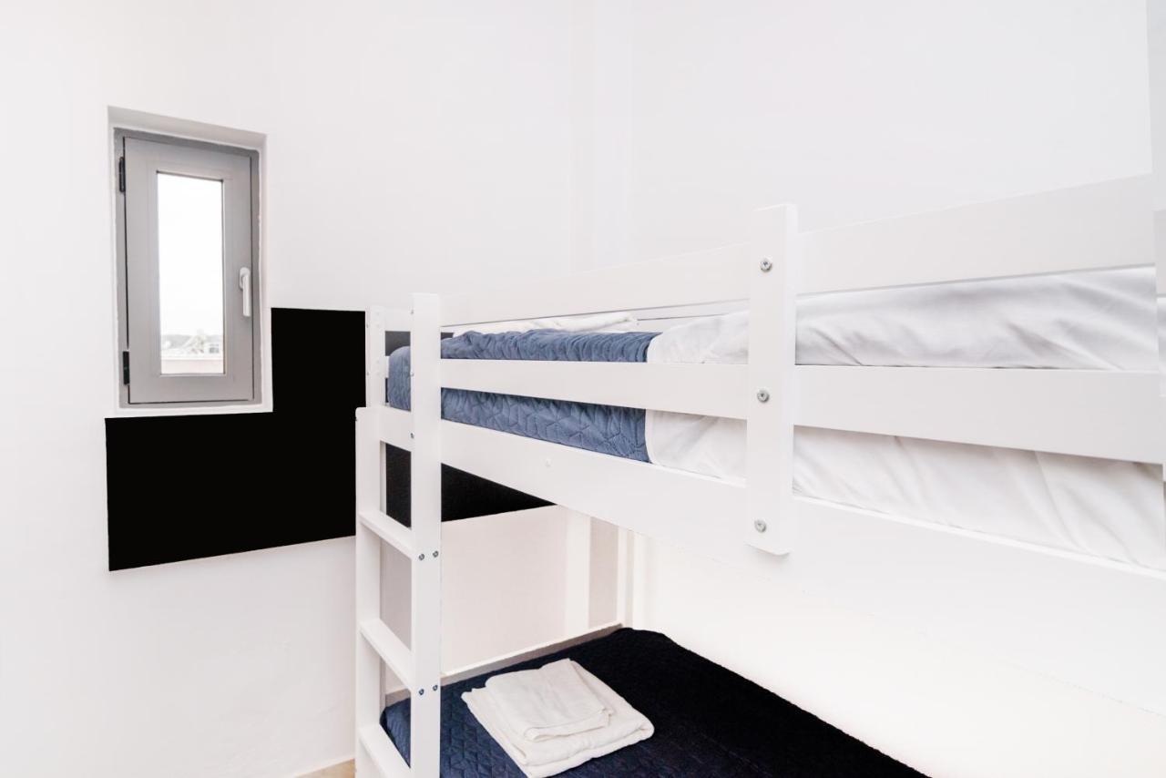 Pearl Seaside Luxury Apartments 2 Hriszí Aktí Haniá Kültér fotó